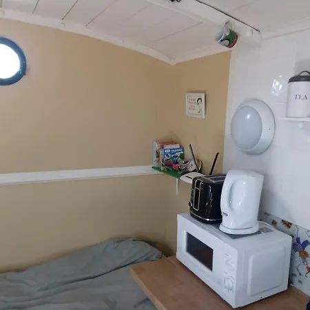 Little Carraige Appartement *